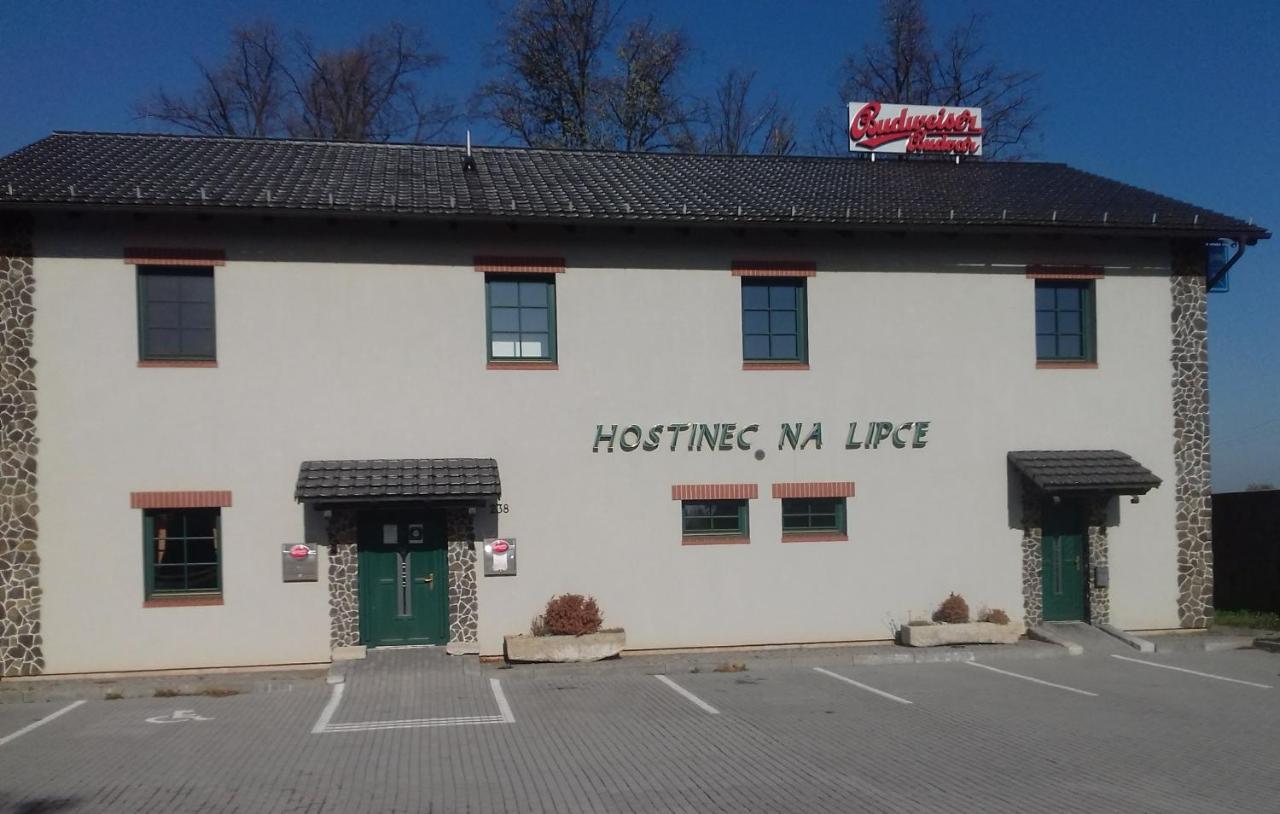 Hostinec Na Lipce Havlíčkŭv Brod Buitenkant foto